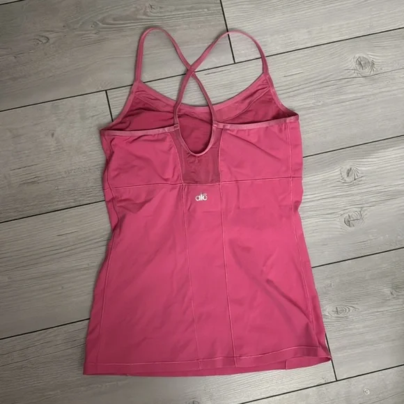 Alo Ally Fitted Tank Size L - Picture 2 of 2